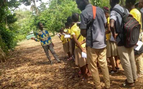 Tying a New Rope to an Old One: Developing an Environmental Education Curriculum in Benin